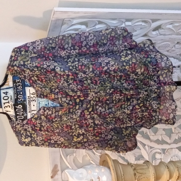 a.n.a. A NEW APPROACH SZ XL Semi Sheer Lightweight Spring Floral Print Blouse - Picture 4 of 15